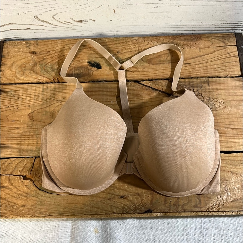 Victoria’s Secret racer back bra nude 34DD semi Demi